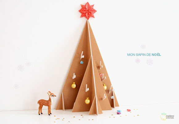 Manualidades fáciles para hacer con niños esta navidad 1 Árbol de Navidad de cartón