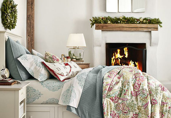 Decora de Navidad el dormitorio