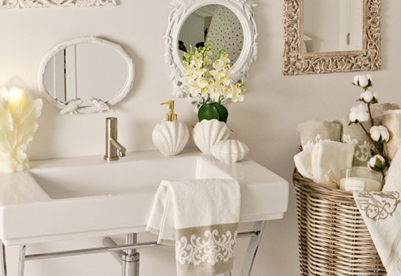 Espejos sobre el lavabo