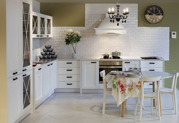 Armarios con aspas en la cocina - Soluciones - DecoEstilo.com