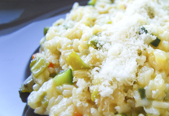 Arroz cremoso de verduras y pistachos