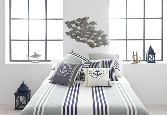 Un discreto dormitorio navy - Soluciones - DecoEstilo.com