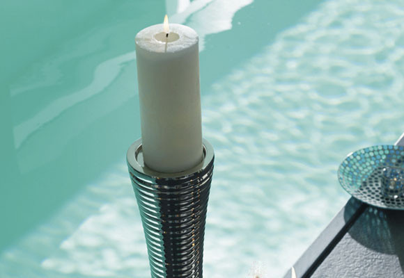 Velas junto a la piscina - Soluciones - DecoEstilo.com