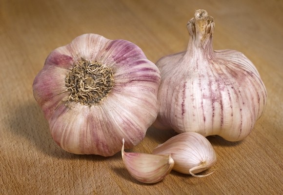 Cómo conservar correctamente fruta y verdura 6 Ajos y cebollas