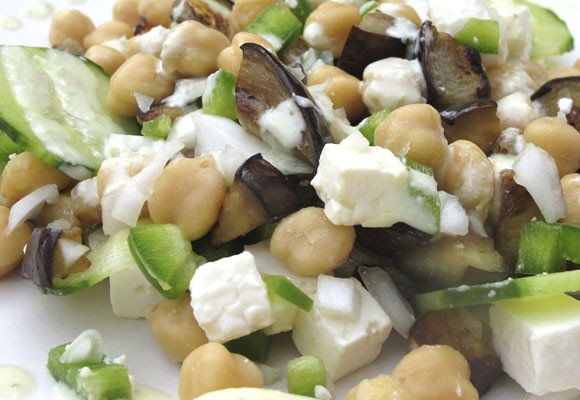 Ensalada de garbanzos al estilo griego