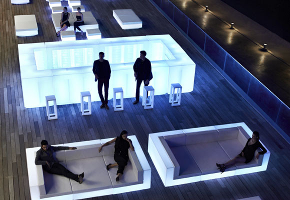 Muebles iluminados de Vondom