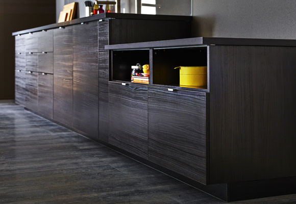 Amarillo y negro en la cocina, ¿Te atreves?