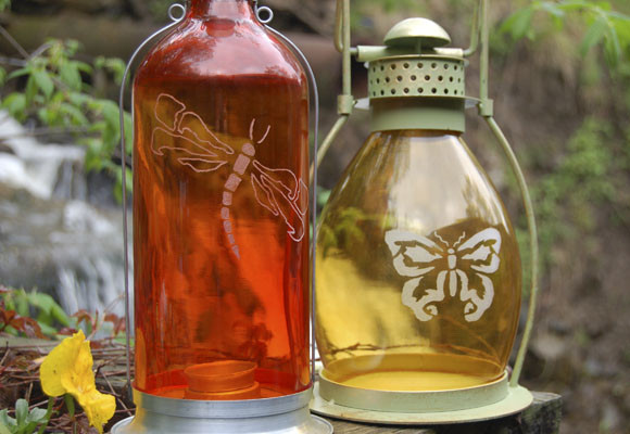 Graba tus botellas, jarrones y floreros