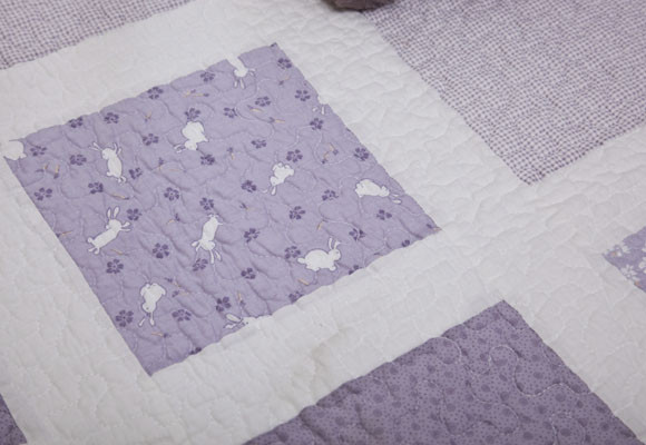 Lila, el color perfecto para la habitación del bebé