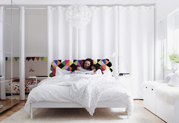 Detalles multicolor sobre blanco 6 Detalles multicolor sobre blanco