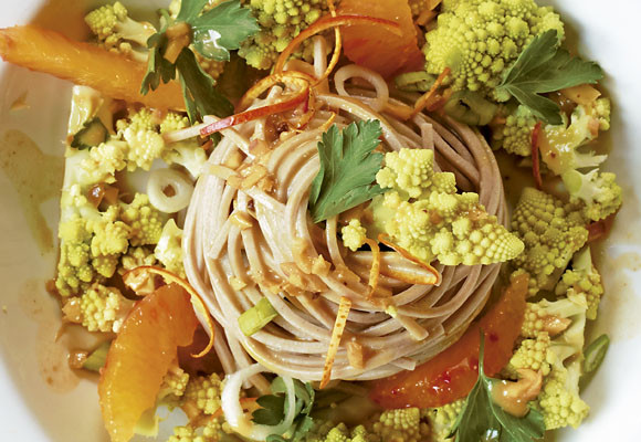 Ensalada de soba, coliflor y naranja sanguina 7 Ensalada de soba, coliflor y naranja sanguina