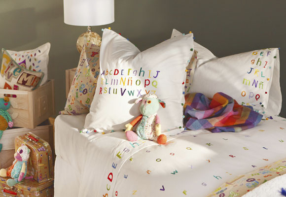 Un colorido dormitorio infantil