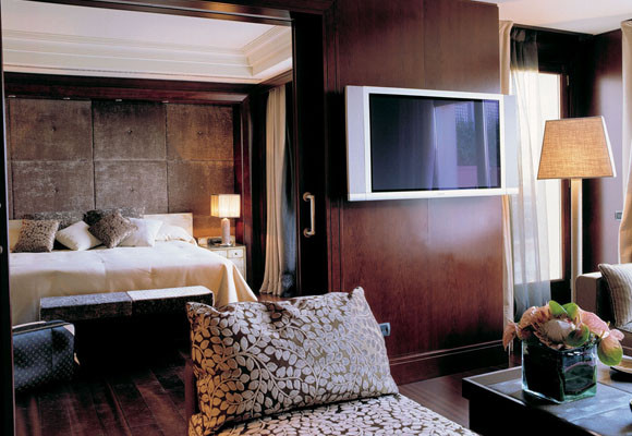 Majestic Hotel & Spa