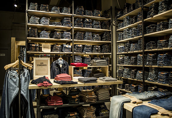 Temporary Store, Levis 13 Temporary Store, Levis