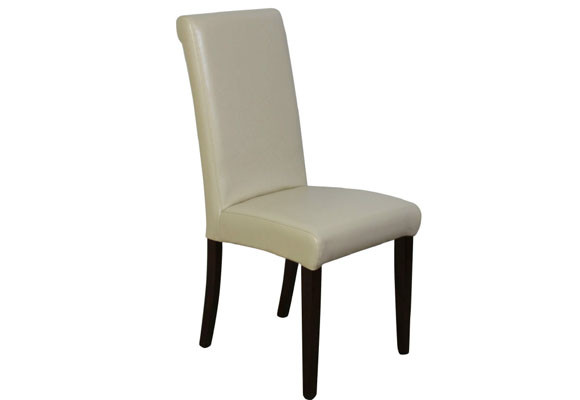 Qué va primero, la mesa de comedor o las sillas?