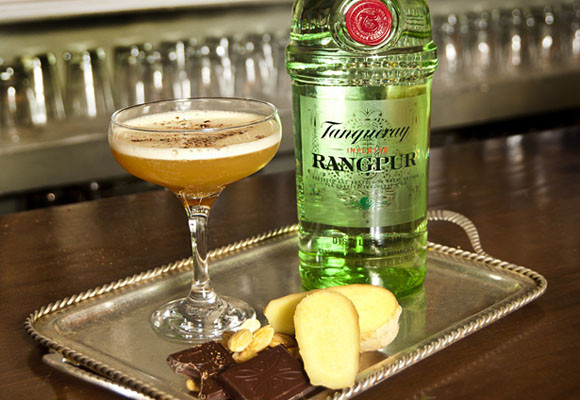 Cócteles de San Valentin, by Diego Cabrera