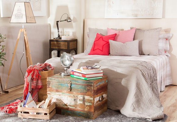 Decora el dormitorio sin gastar dinero