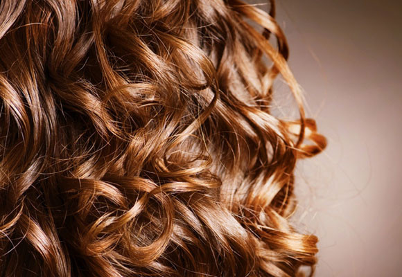Cuidados para el pelo rizado