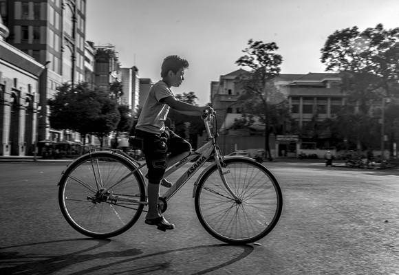 Tiempo de pedalear: niños seguros en bicicleta