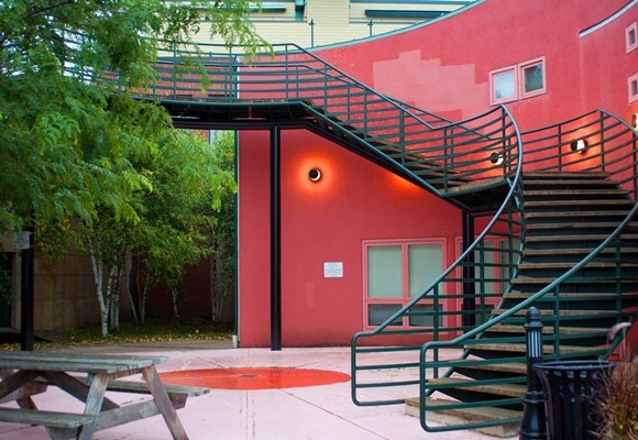 Escaleras seguras en casa: qué medidas tomar