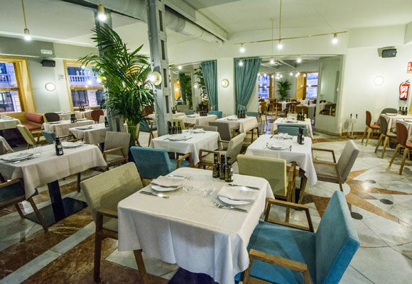 Atalanta Restaurante & Lounge Bar 