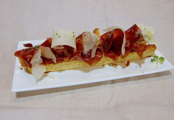 Atalanta Restaurante & Lounge Bar 