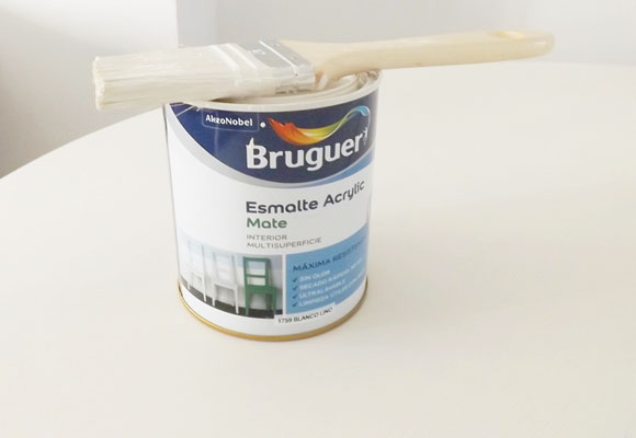 10 recursos de interiorista para aclarar al momento dormitorios oscuros