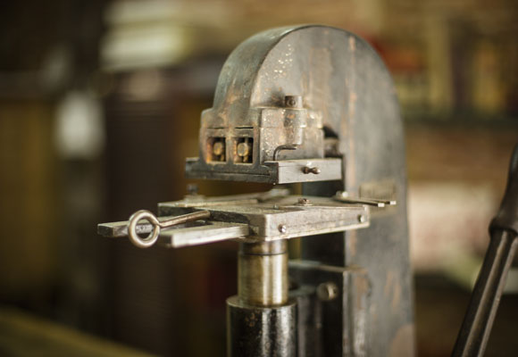 Calero encuadernadora