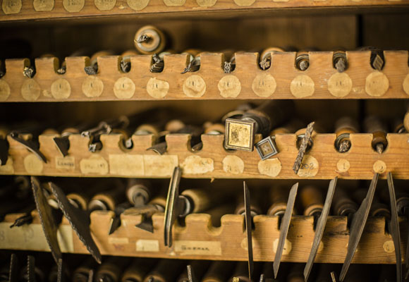 Calero encuadernadora