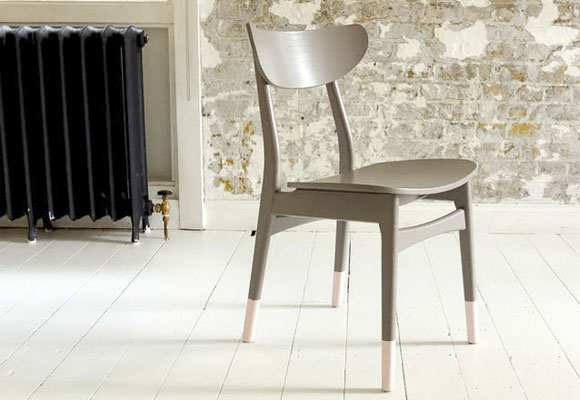 Decora tus sillas de madera con el efecto patas sumergidas 8 Decora tus sillas de madera con el efecto patas sumergidas