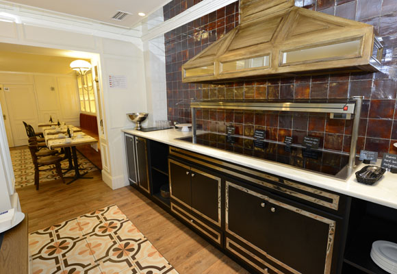 H10 Villa de la Reina