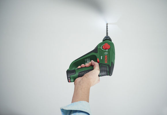 Un colgador fabricado con una rama