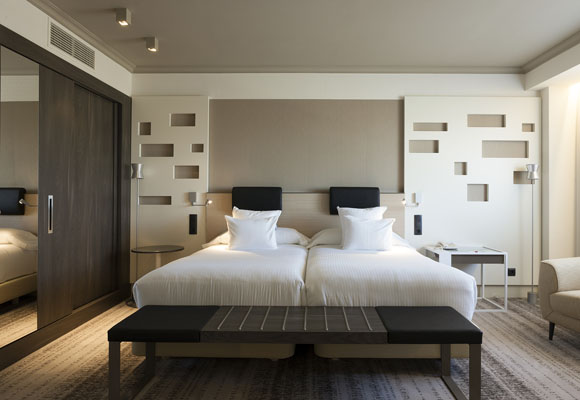 Madrid Marriot Auditorium