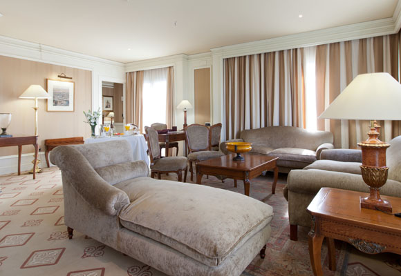 Hotel Sevilla Center