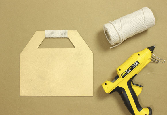 Un organizador DIY para el material escolar