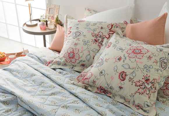 Flores, rayas y cuadros, 3 estampados que no pasan de moda