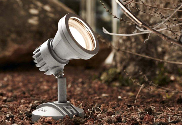 Consejos para iluminar la terraza y el jardín