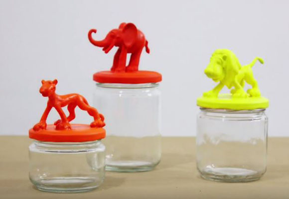 ecorar tarros con pintura fluorescente