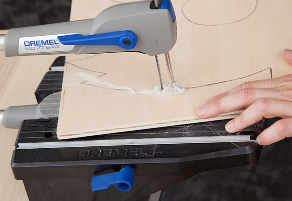 Un árbol de Navidad de madera 1 Un árbol de Navidad de madera